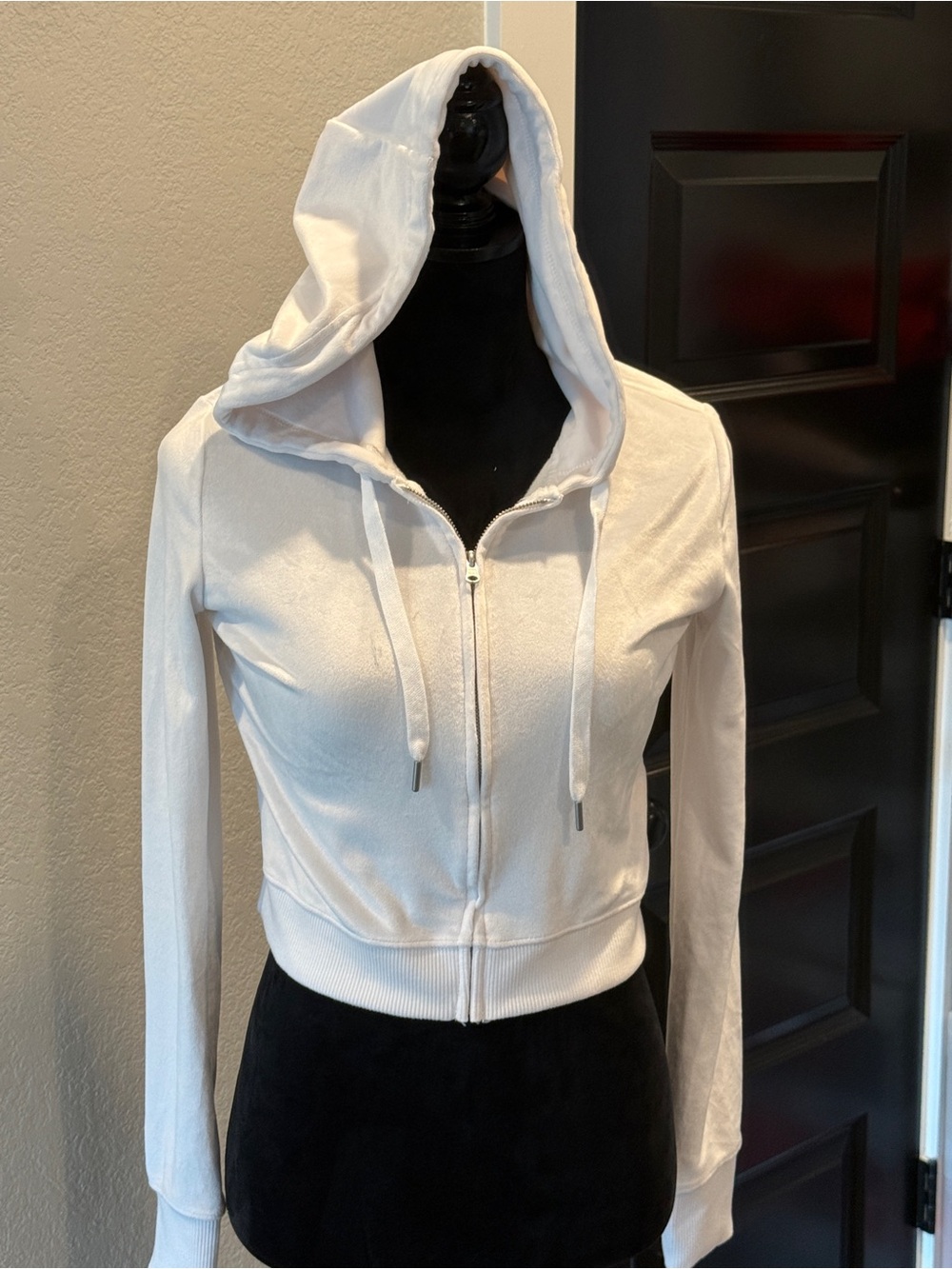 Aerie Women’s White Zip-Up Hooded Jacket
